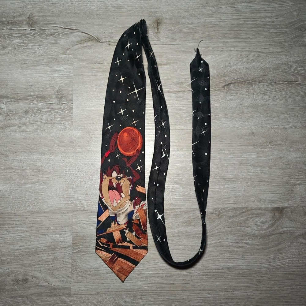 Vintage Looney Tunes Tasmanian Devil NBA Space Jam Tie